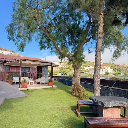 Casas Javier * אדחה